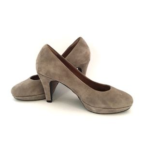Clarks Wessex Wyvern Taupe Grey Heel Size 6